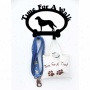 Chesapeake Bay Retriever Leash Holder